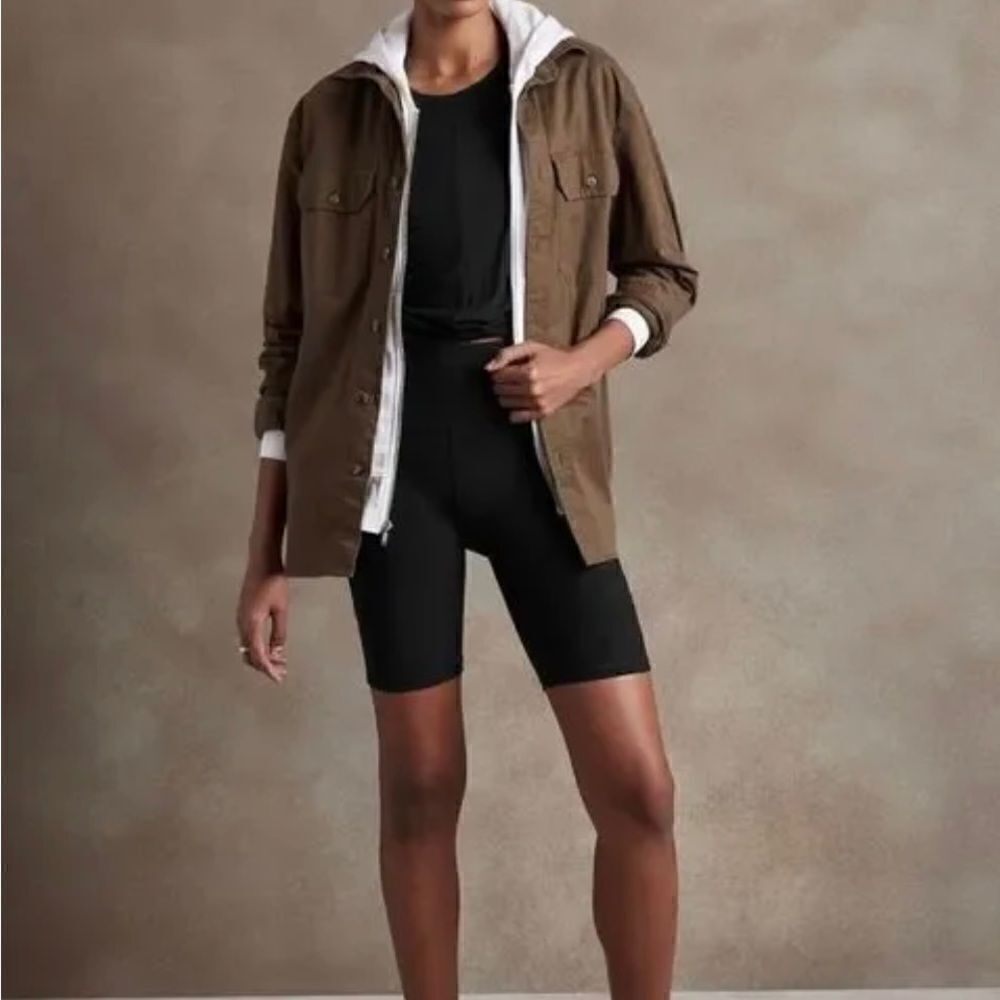 Banana Republic Black Bike Short Size Small